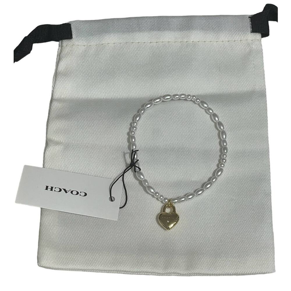 Coach  Heart Lock Stretch Bracelet Glass pearls, plated brass and cubic zirconia - Picture 3 of 5